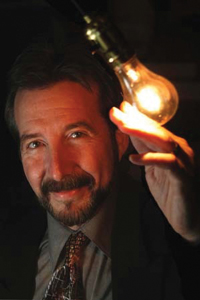 Ewweb Com Sites Ewweb com Files Uploads 2013 04 Mike Dandridgelr200