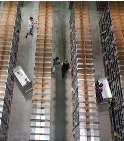 Ewweb Com Sites Ewweb com Files Uploads 2015 04 607ew Pyramid3 Amazon Whse 340 Ewweb Com Sites Ewweb com Files Uploads 2015 04 607ew Pyramid3 Amazon Whse 340