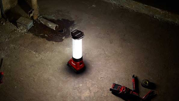 MilwaukeeToolLEDlantern