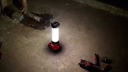 MilwaukeeToolLEDlantern MilwaukeeToolLEDlantern