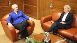 SiemenslisadavisHoustonheadquarters SiemenslisadavisHoustonheadquarters