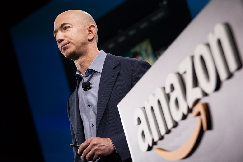 Jeff Bezos, Amazon logo