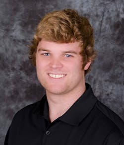 Gus_White_Omni.jpg Gus_White_Omni.jpg