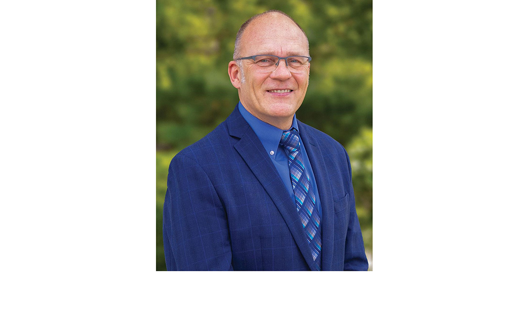 Bruce Yohr Aemc 1025 60ba9a9d96992