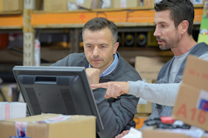 Warehouse Computer Photo 93900156 © Auremar Dreamstime 1025
