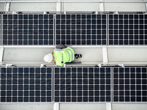 Bay Wa R e Beacon Solar Acquisition