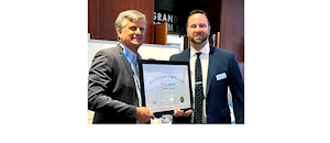 Le Ducation Award 1025
