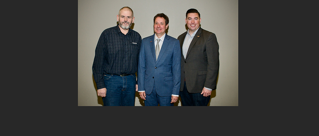 Easa Officers 62dc25cbd32e0