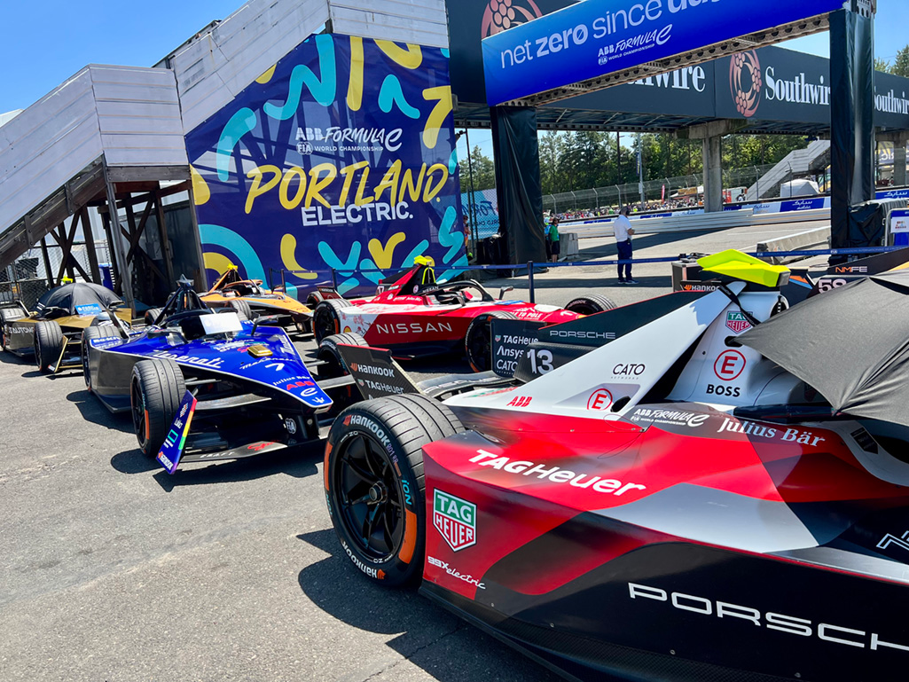 Car Lineup1025
