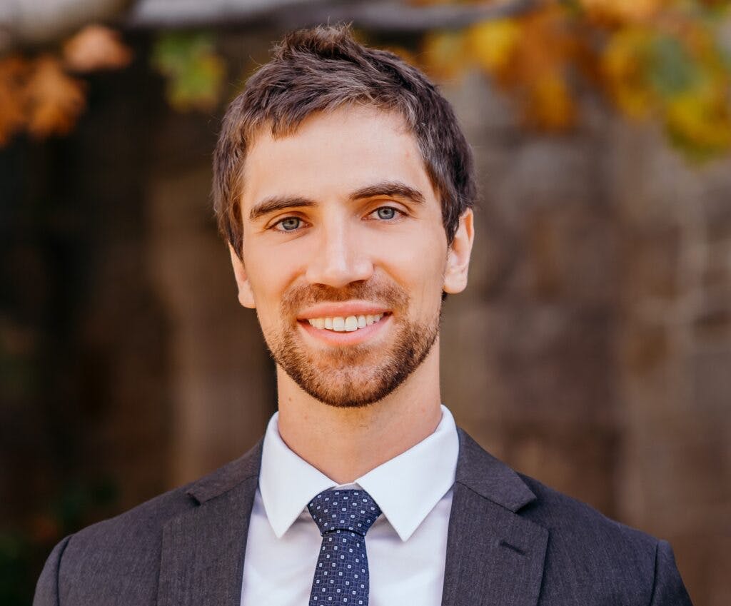 658067d98aa19b001eddcd9e Bender Champion