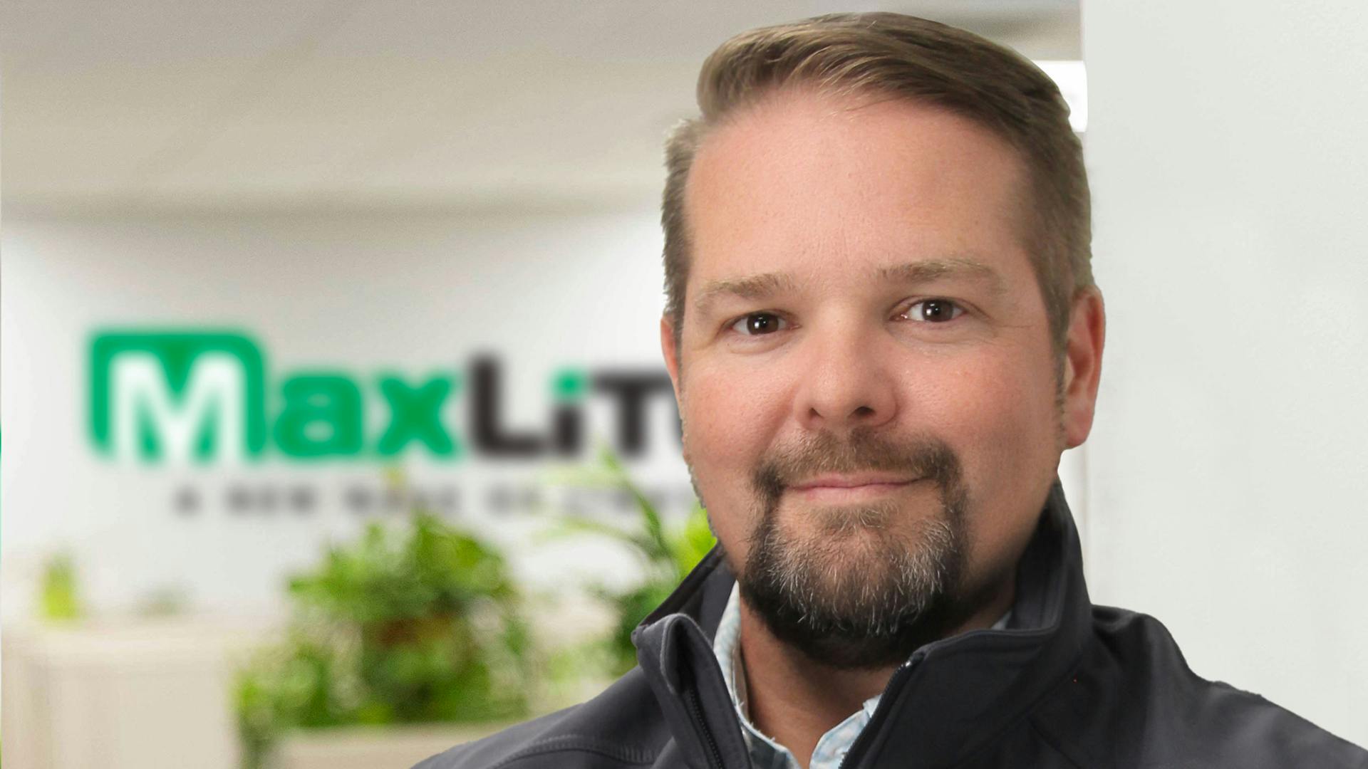 664e1007b02f686deb5e5923 Lancehollnermaxliteceo