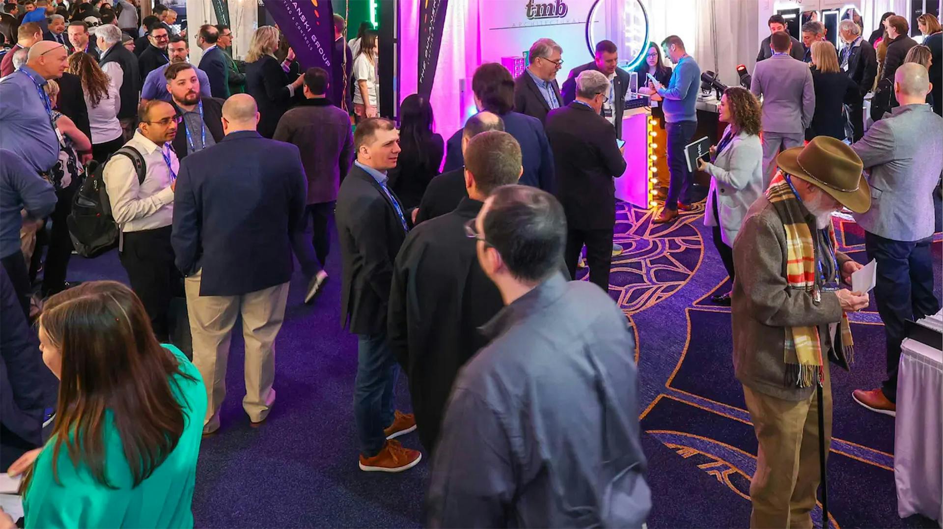 67daf9d35bf6bf18d9224343 Leducation Crowd Opener