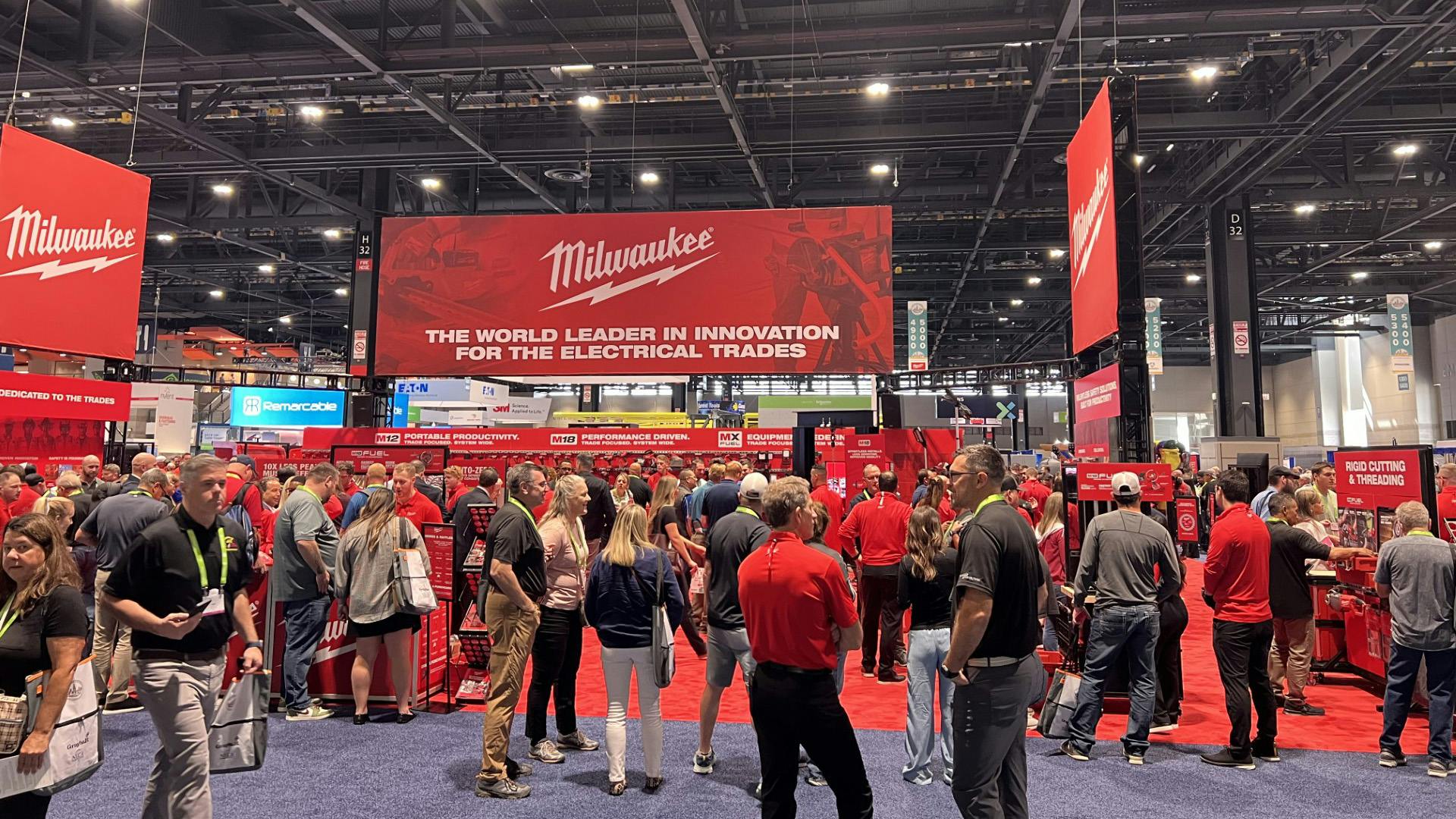 68c83c23257391da139d697a Neca 2025 Jim Lucy