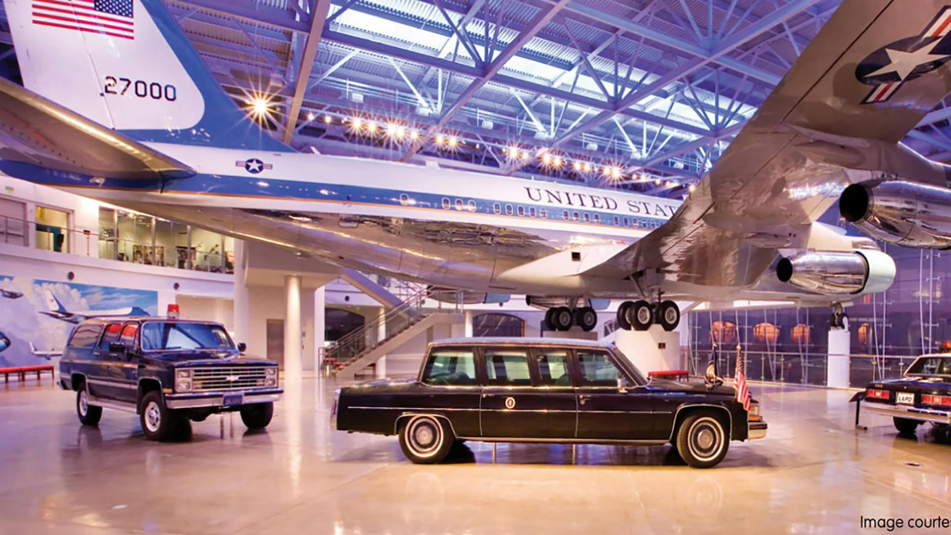 hylite_led__reagan_library__1